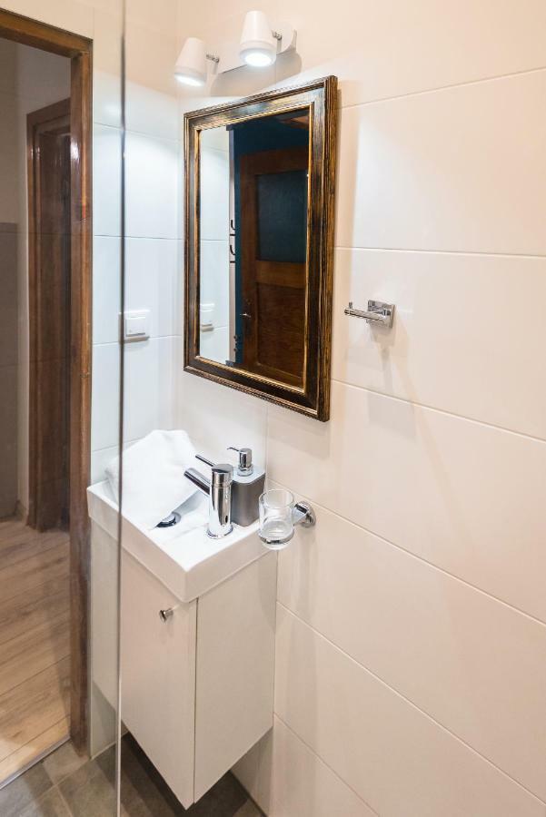שצ'צ'ין Apartament Przy Walach Chrobrego מראה חיצוני תמונה